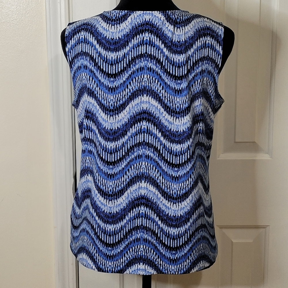 Jones Studio Separate Women Wave Sleeveless Keyhole Neckline Blouse Blue Sz M - Picture 3 of 9